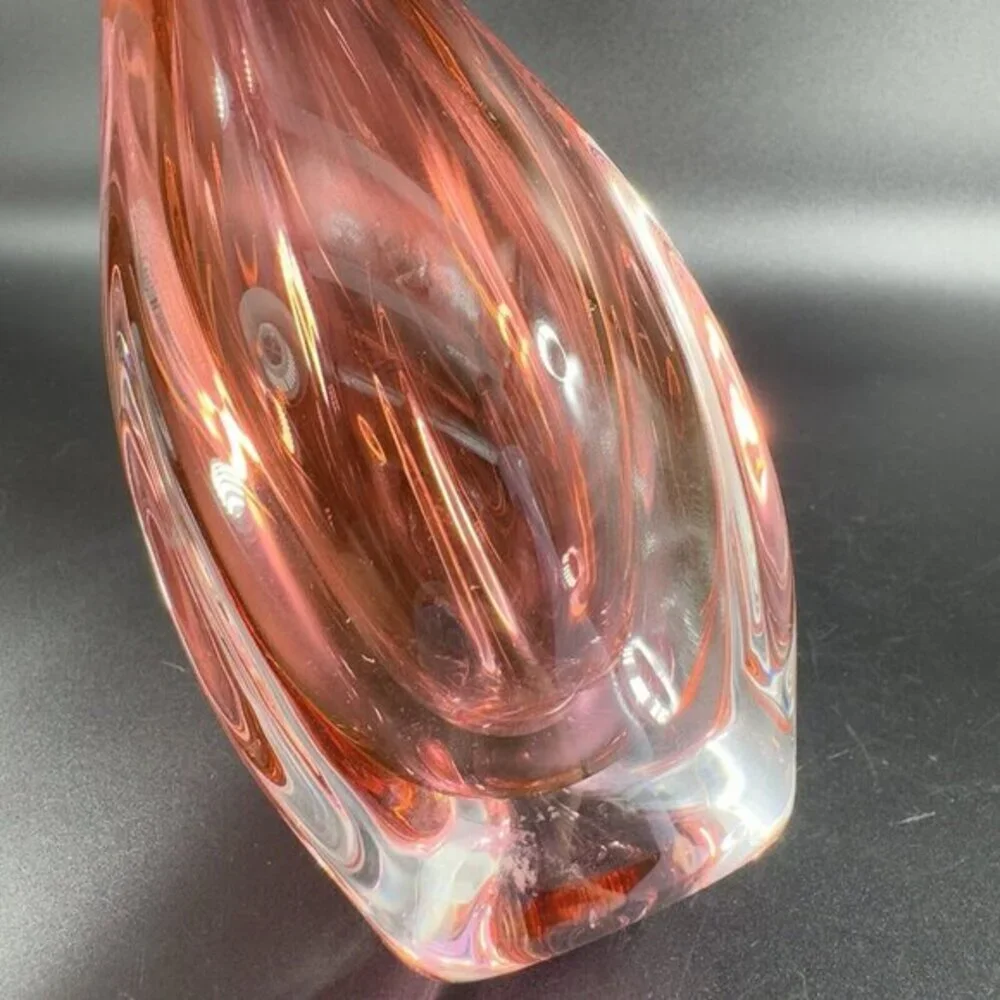 1990s Hand Blown Glass Vase‎ Artist Signed Cranberry Faceted Glass Vase Vintage